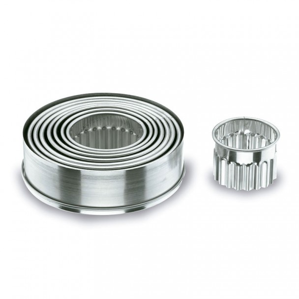 Caja 9 Cortapastas Redondos Rizados